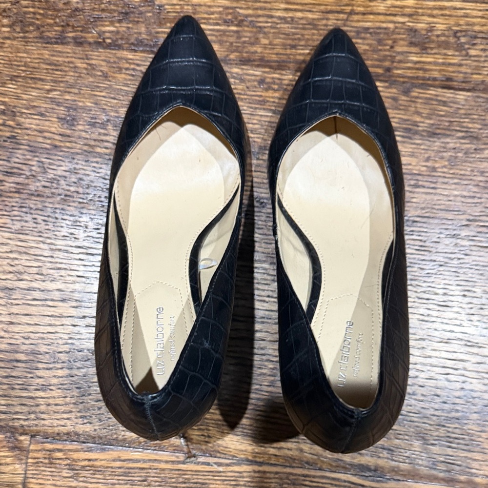Liz Claiborne Black Croc-Embossed Women's Shoes